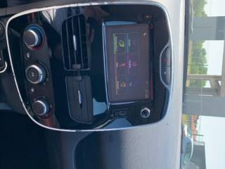 RENAULT Clio usata, con Touch screen