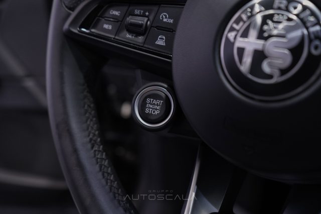 ALFA ROMEO Tonale usata, con Luci diurne LED