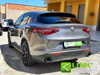 ALFA ROMEO Stelvio usata 8