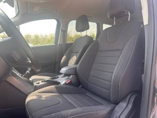 FORD Kuga usata, con Autoradio