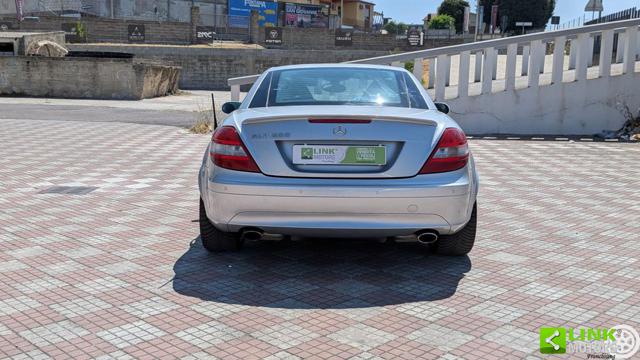 MERCEDES-BENZ SLK 200 usata, con Autoradio