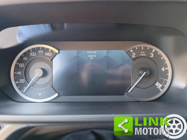 LAND ROVER Defender usata, con Boardcomputer