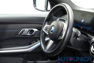 BMW 320 usata, con Head-up display