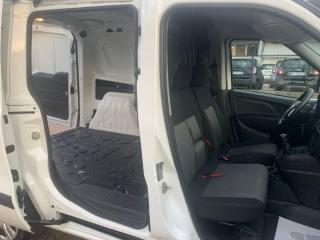 FIAT Doblo usata, con USB