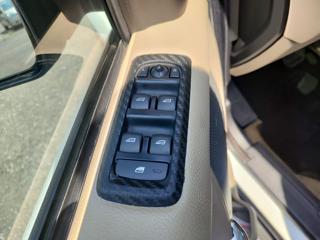 LAND ROVER Discovery usata, con Park Distance Control