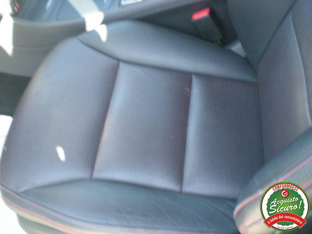 MERCEDES-BENZ GLA 220 usata, con Bracciolo