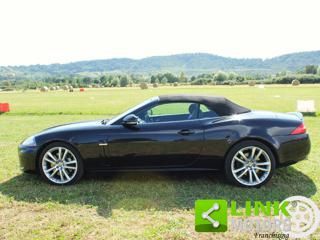 JAGUAR XK usata, con Sensori di parcheggio posteriori