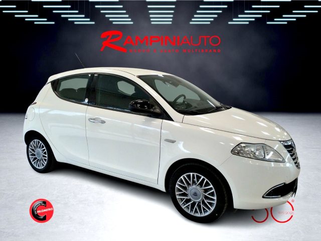 LANCIA Ypsilon usata, con Boardcomputer