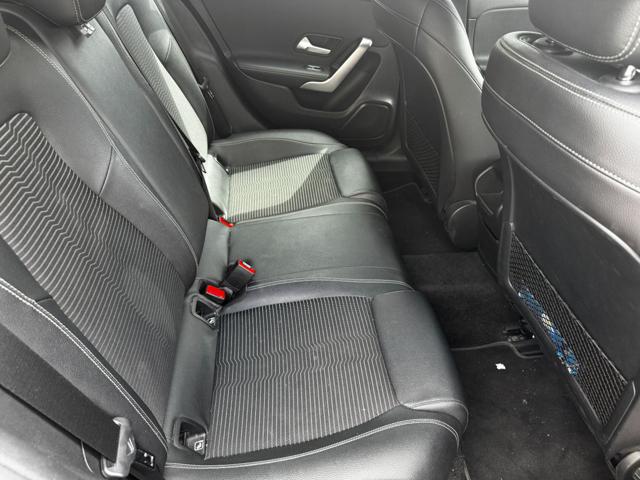 MERCEDES-BENZ A 180 usata, con Cronologia tagliandi