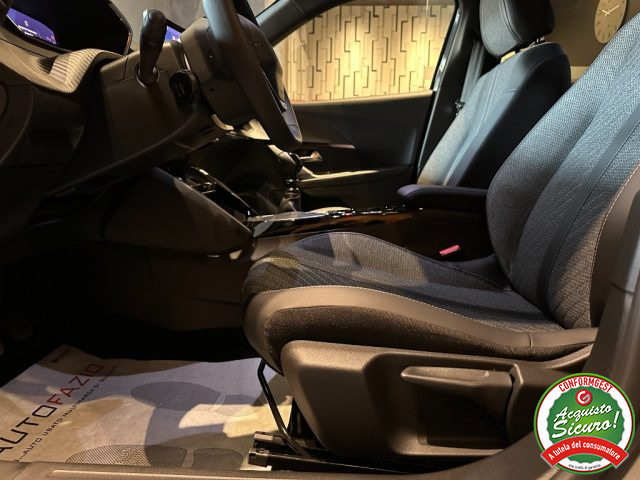 PEUGEOT 2008 usata, con Luci diurne LED