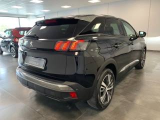 PEUGEOT 3008 usata, con Autoradio