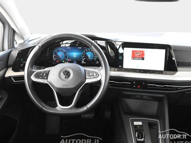 VOLKSWAGEN Golf Variant usata, con MP3
