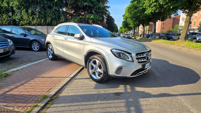 MERCEDES-BENZ GLA 200 usata, con Cerchi in lega
