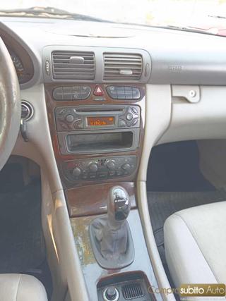 MERCEDES-BENZ C 220 usata 21