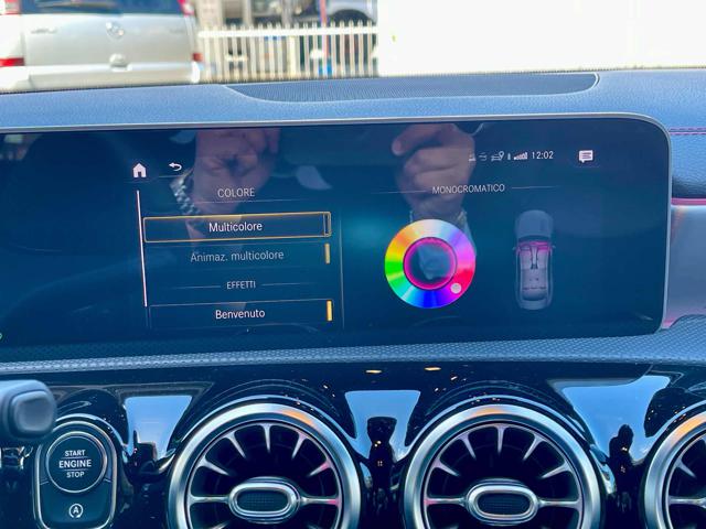 MERCEDES-BENZ CLA 200 usata, con Touch screen