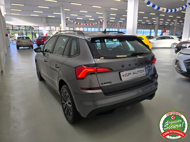 SKODA Kamiq usata, con Autoradio