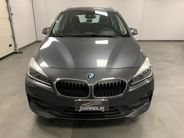 BMW 216 usata, con Fari direzionali