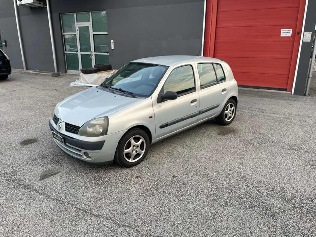 RENAULT Clio usata, con Airbag