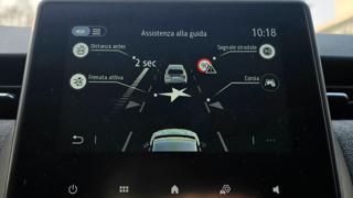 RENAULT Clio usata, con Volante in pelle