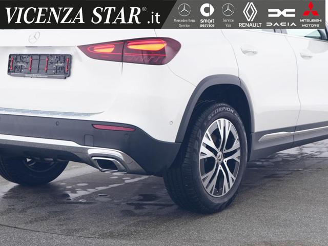 MERCEDES-BENZ GLA 180 usata, con Airbag Passeggero