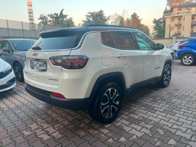 JEEP Compass usata, con Autoradio digitale