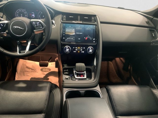 JAGUAR E-Pace usata, con Cronologia tagliandi