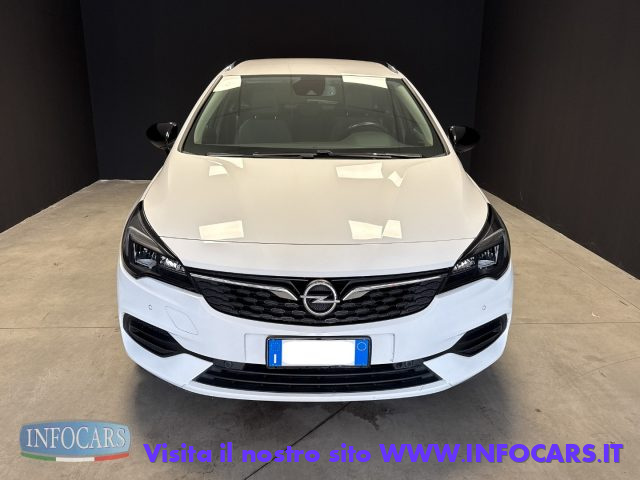 OPEL Astra usata, con Touch screen