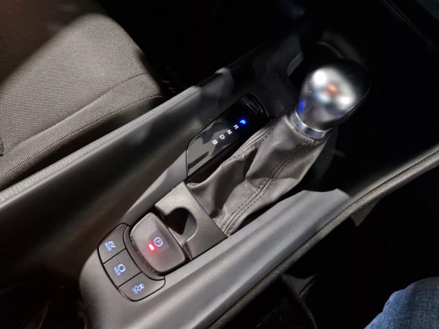 TOYOTA C-HR usata, con Servosterzo