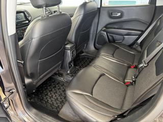 JEEP Compass usata, con Sedile posteriore sdoppiato