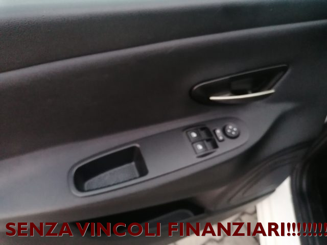 LANCIA Ypsilon usata, con Lettore CD