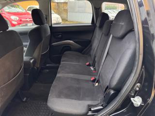 MITSUBISHI Outlander usata, con Climatizzatore