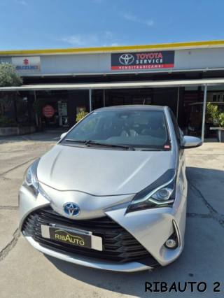 TOYOTA Yaris usata, con Bracciolo