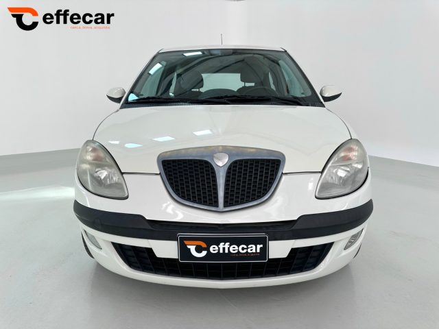 LANCIA Ypsilon usata, con Airbag