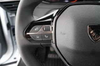 PEUGEOT 2008 usata, con Luci diurne LED