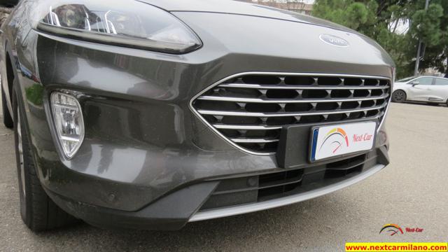 FORD Kuga usata, con Volante multifunzione