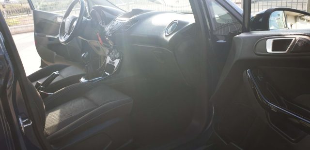 FORD Fiesta usata, con Boardcomputer