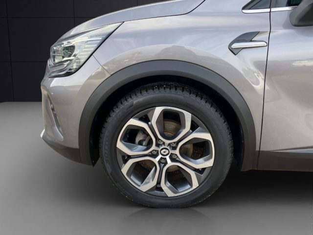 RENAULT Captur usata, con Isofix