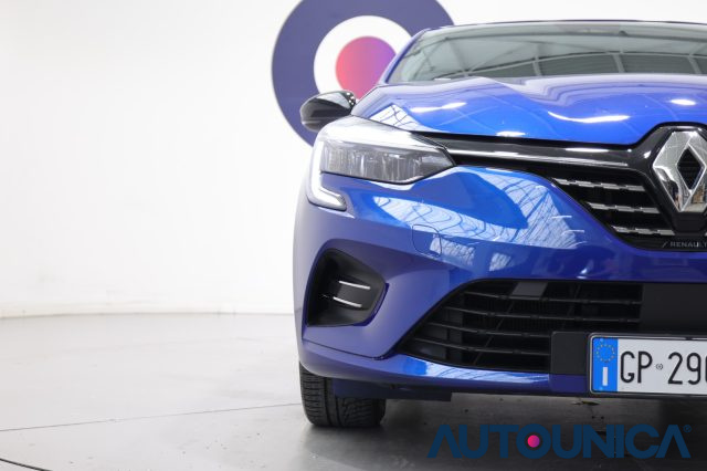 RENAULT Clio usata, con Monitoraggio pressione pneumatici