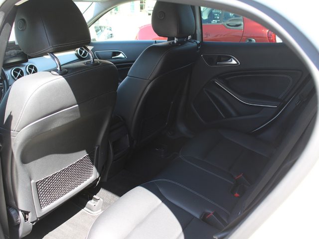 MERCEDES-BENZ GLA 200 usata, con Interni in pelle