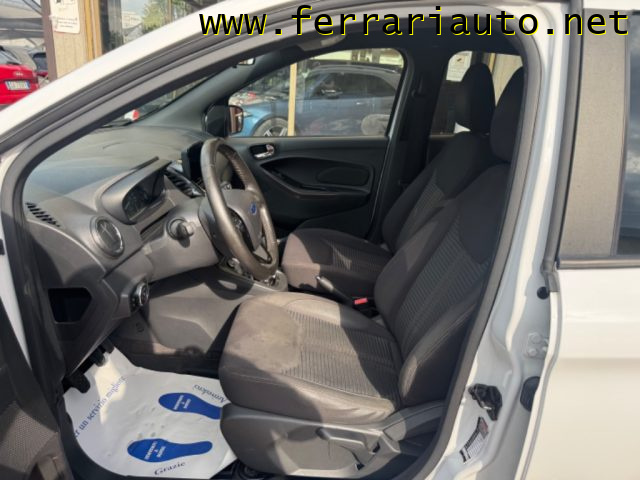 FORD Ka+ usata, con Autoradio