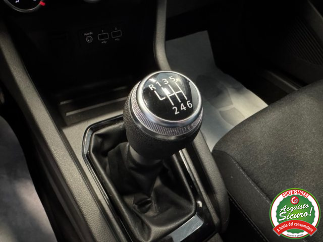 RENAULT Clio usata, con USB