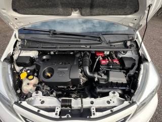 TOYOTA Yaris usata, con Volante multifunzione