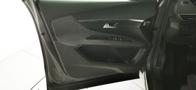 PEUGEOT 5008 usata 63