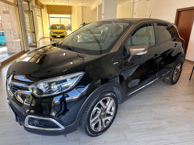 RENAULT Captur usata, con ABS