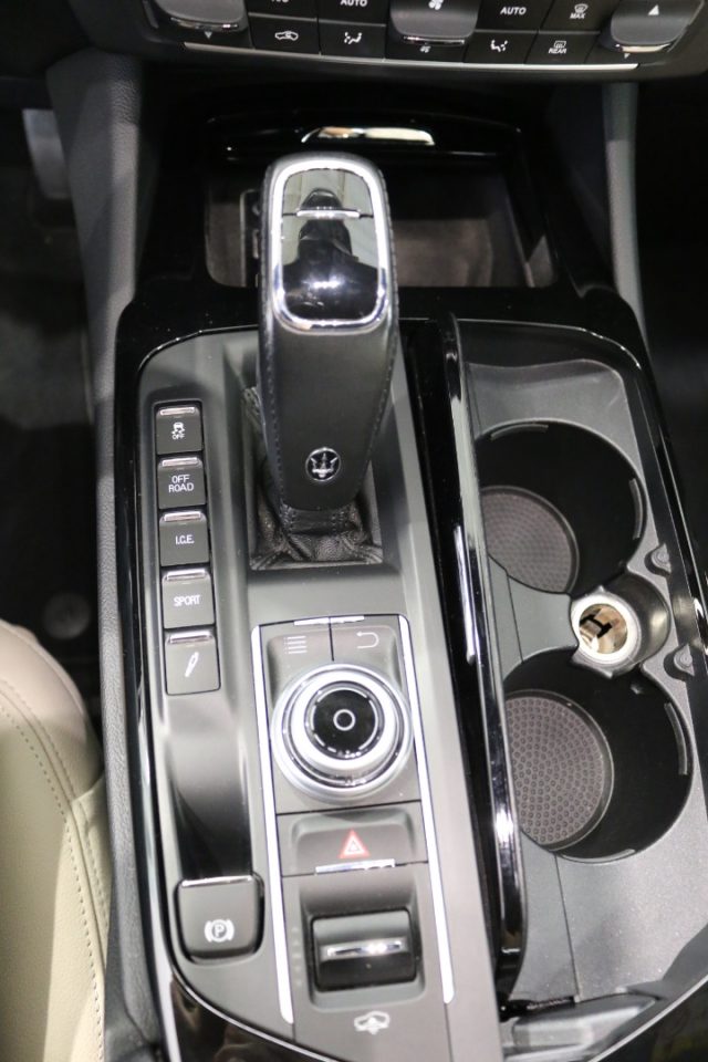 MASERATI Levante usata 22