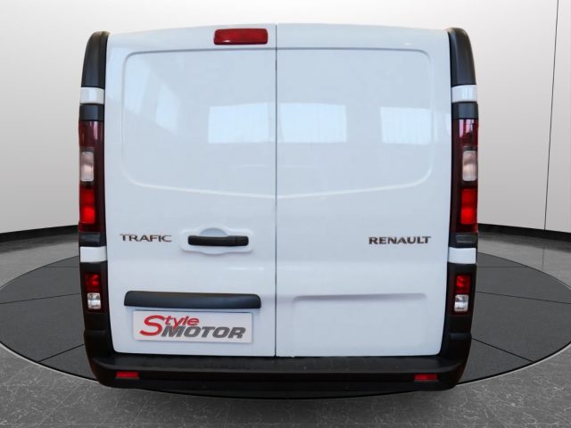 RENAULT Trafic usata, con Autoradio digitale