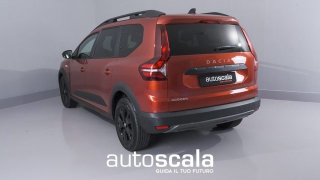 DACIA Jogger usata, con Sensori di parcheggio posteriori