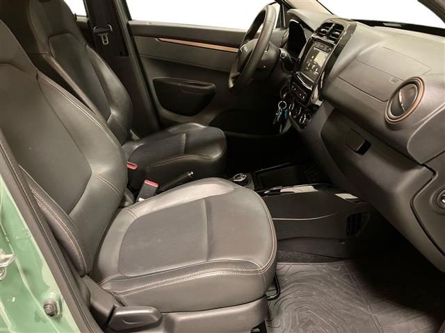 DACIA Spring usata, con USB