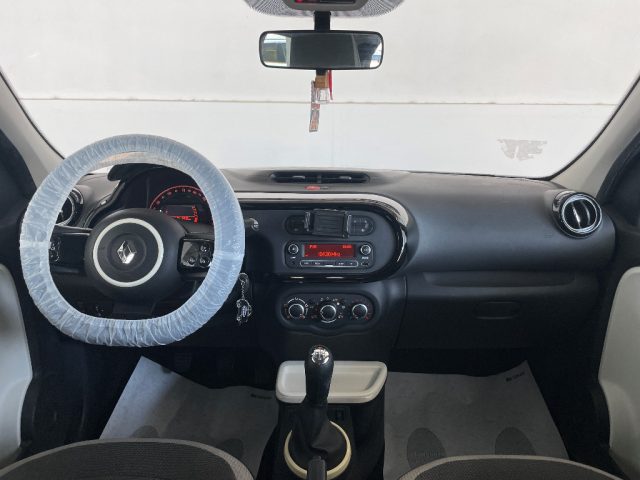 RENAULT Twingo usata 15