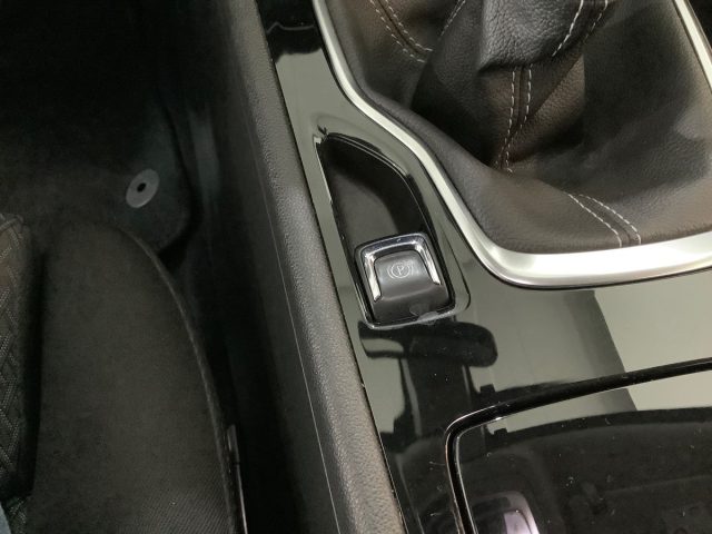 OPEL Insignia usata, con Frenata d